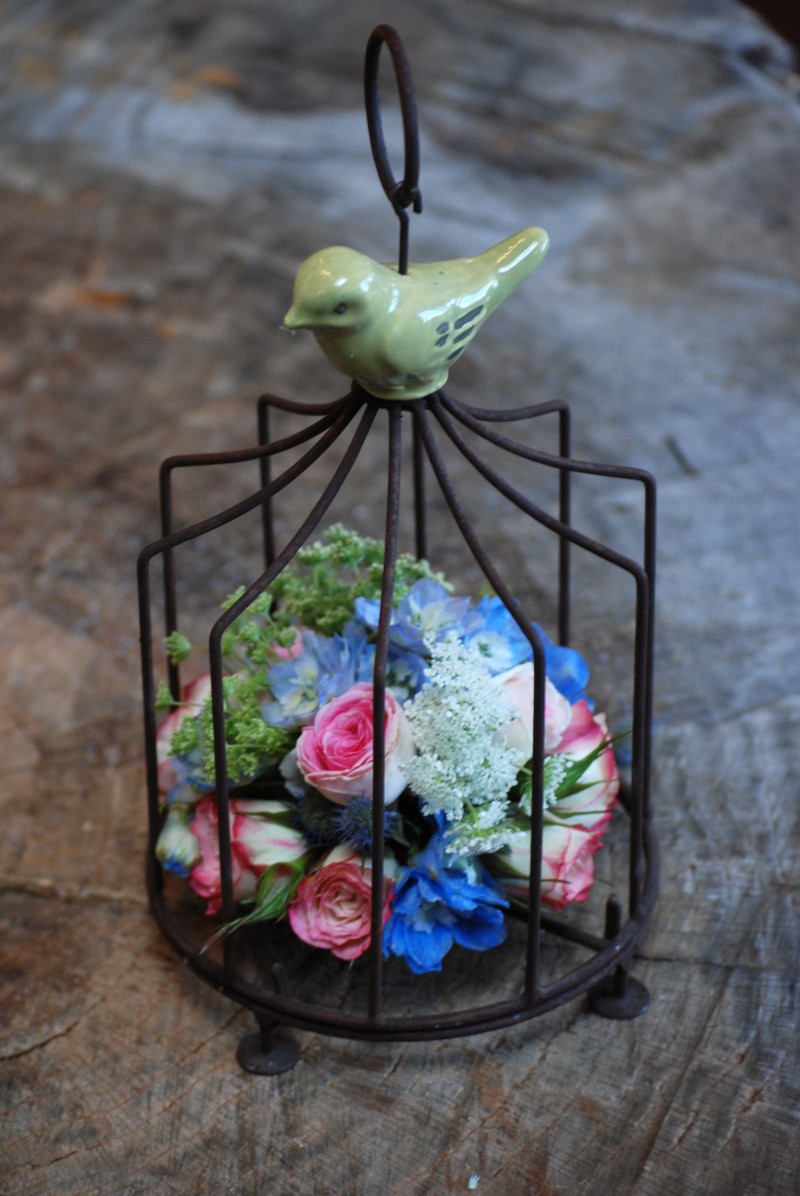 Cebolla Fine Flowers, Cebolla, Dallas Florist, Baby Shower Ideas, Bird Cage with Flowers, Carriage with Flowers