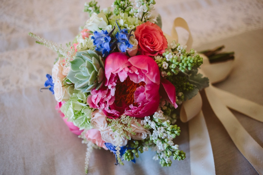 Cebolla Fine Flowers, Dallas Florist, Dallas Wedding, Best Florist in Dallas, May Wedding, Cooper Center Wedding, Preppy Wedding
